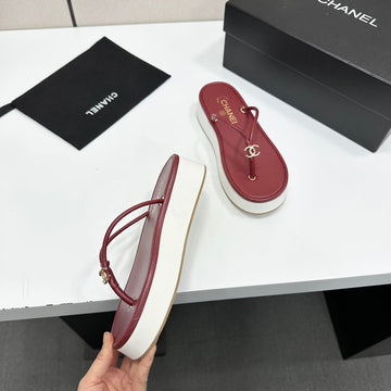 CC 26s Platform Thong Sandals Burgundy Lambskin 817604