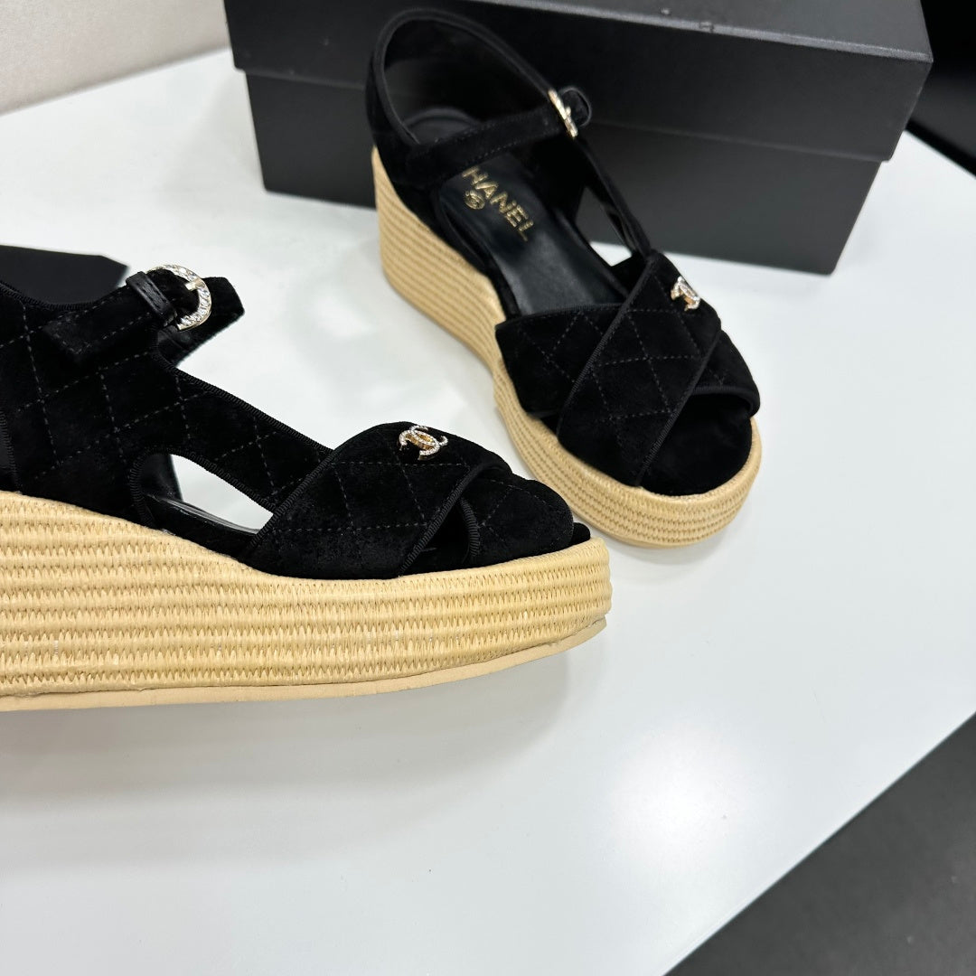 CC 26s Wedge Sandals Black Suede 925929