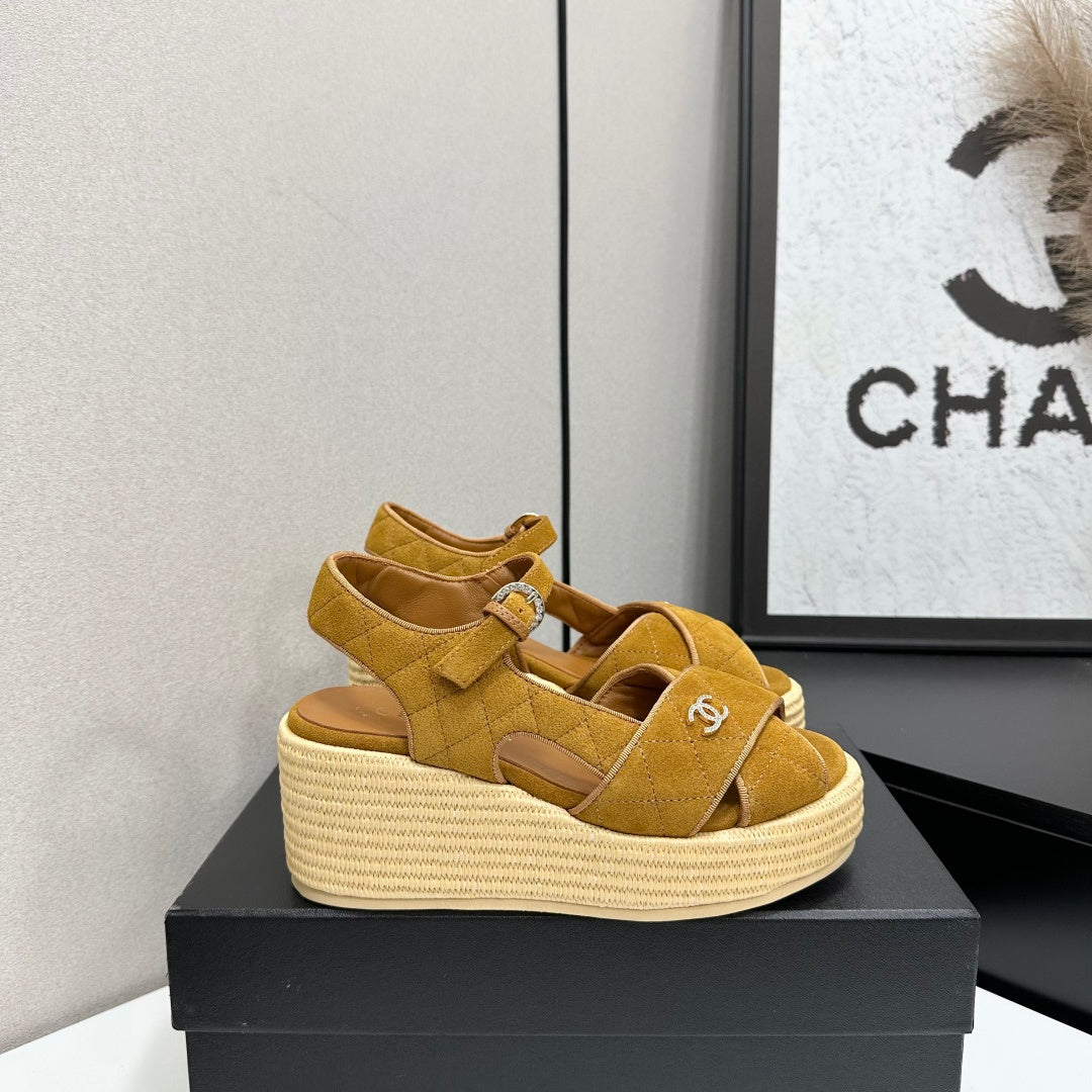 CC 26s Wedge Sandals Beige Suede 925930