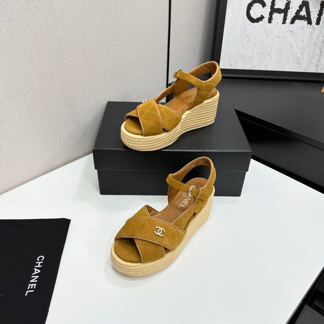 CC 26s Wedge Sandals Beige Suede 925930