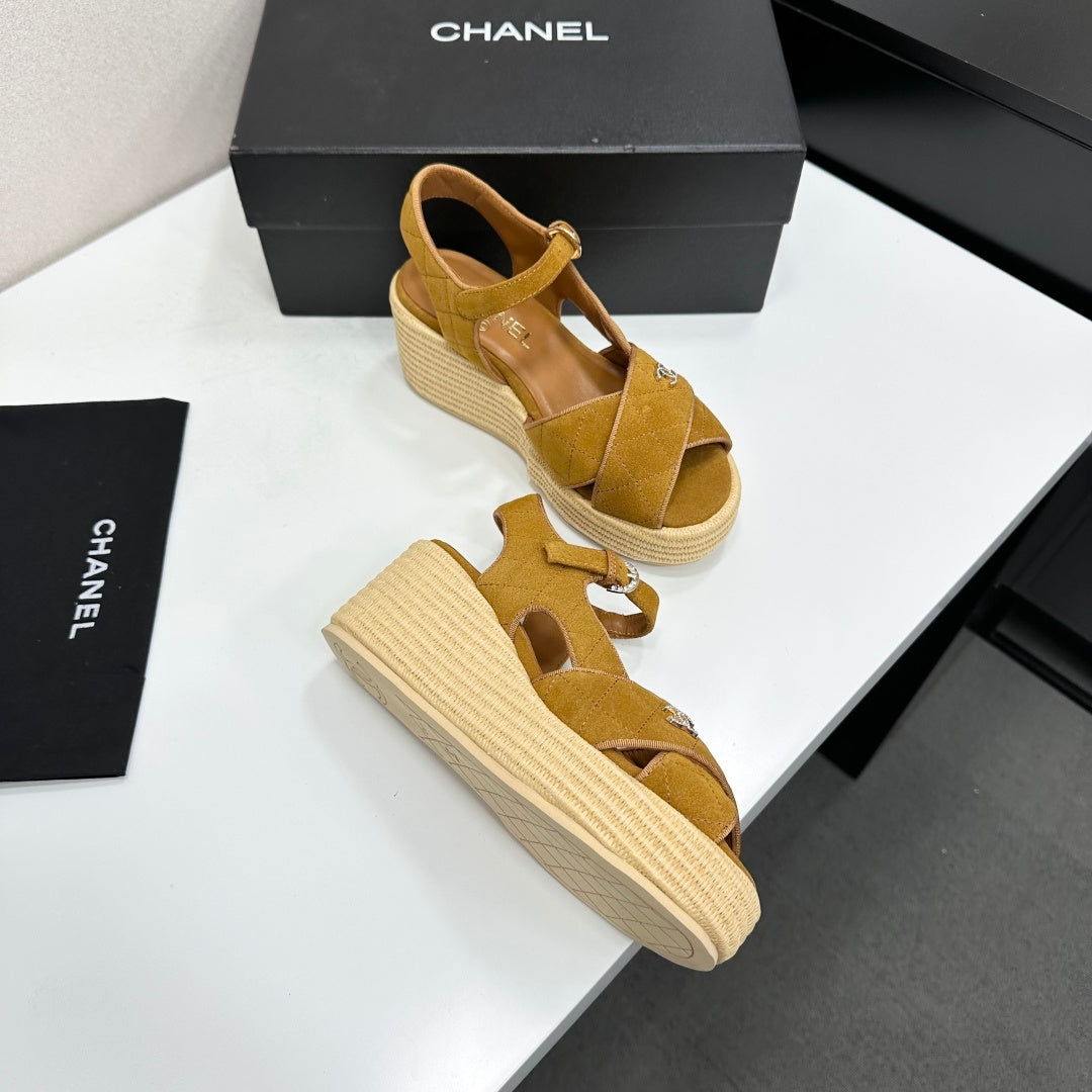 CC 26s Wedge Sandals Beige Suede 925930