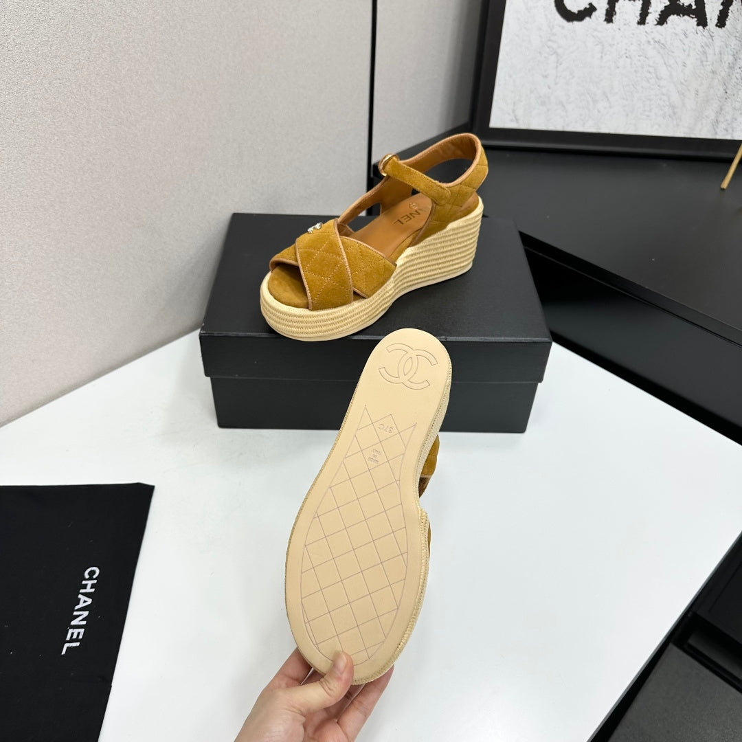 CC 26s Wedge Sandals Beige Suede 925930