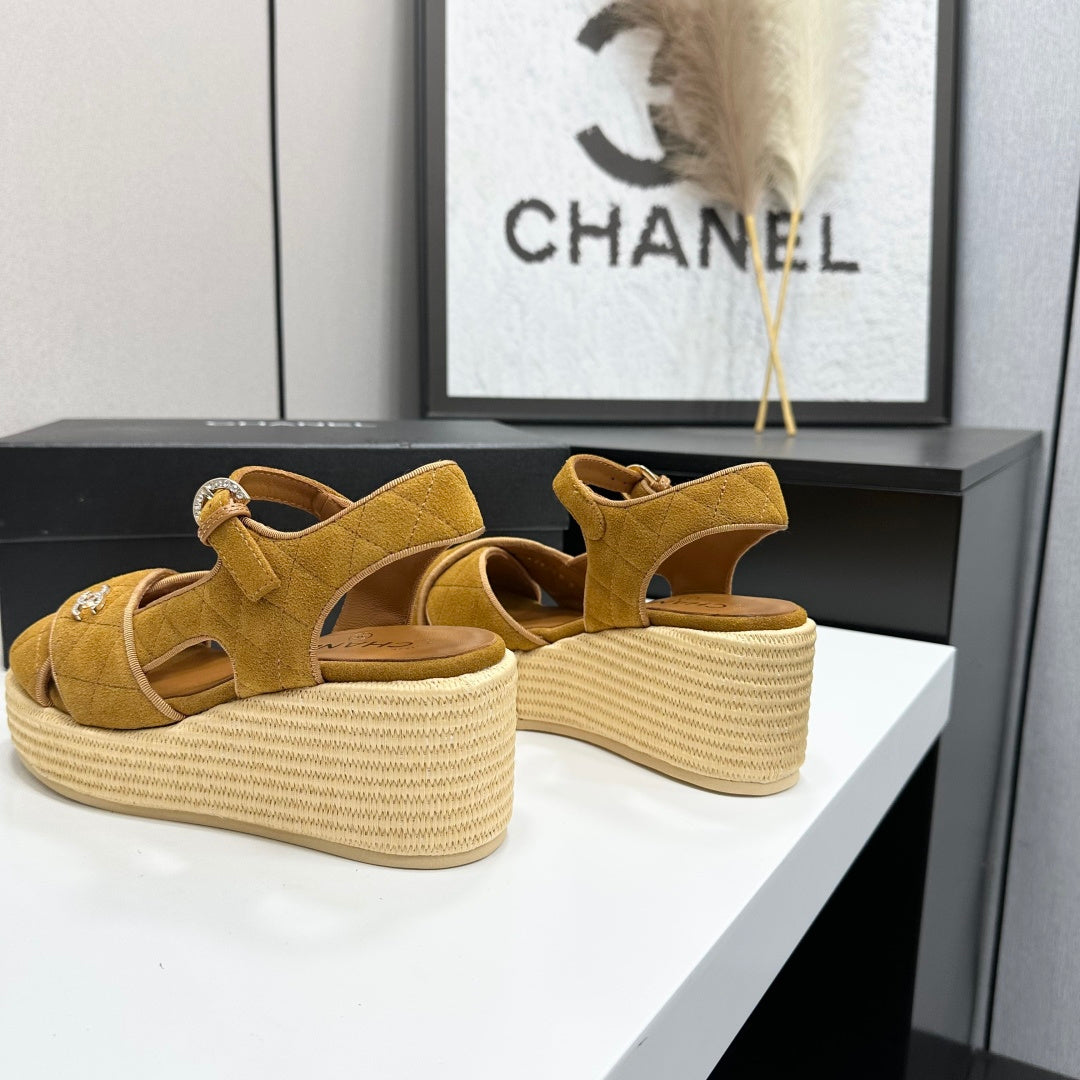 CC 26s Wedge Sandals Beige Suede 925930