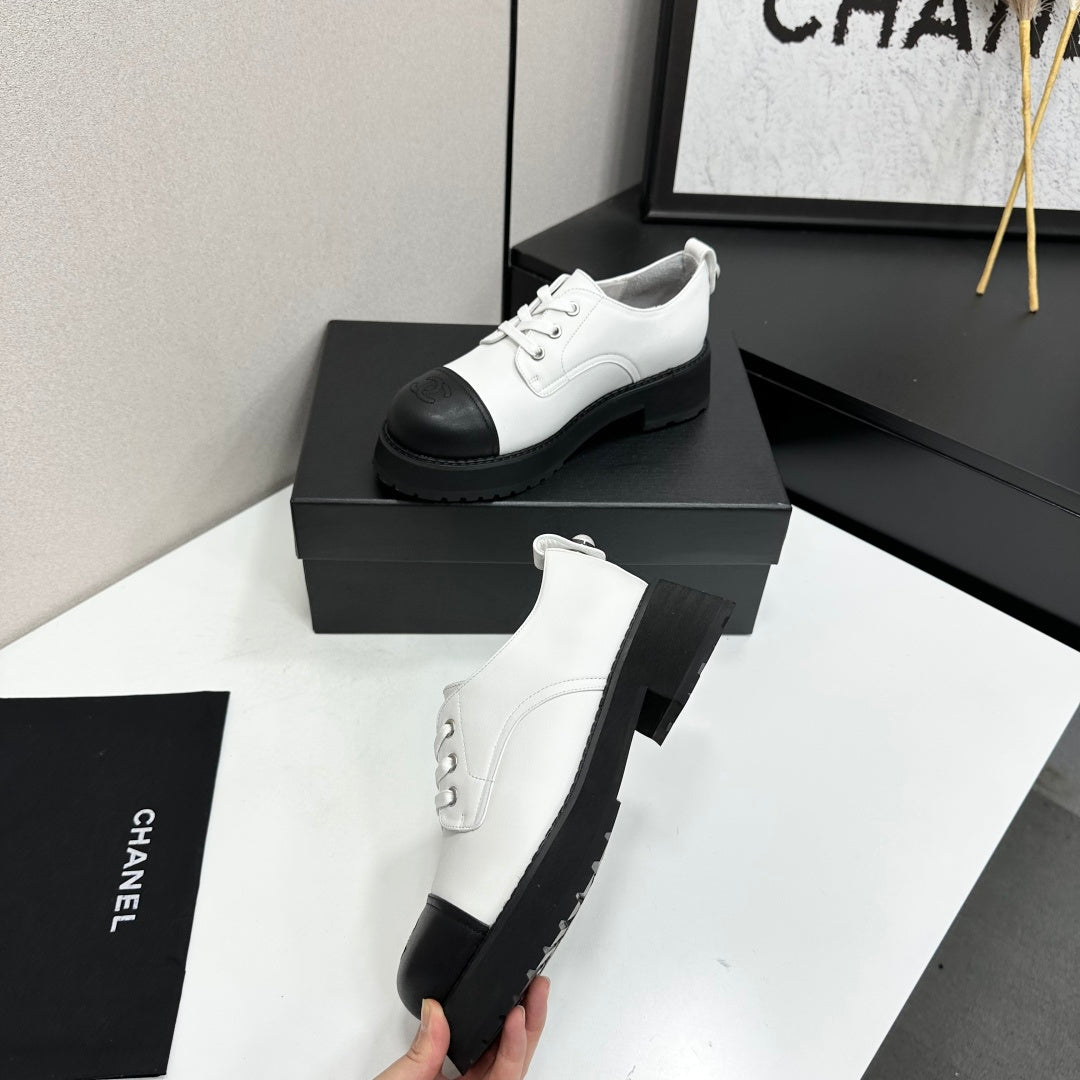 CC 26s Derby Loafer Black White Cowhide 925707