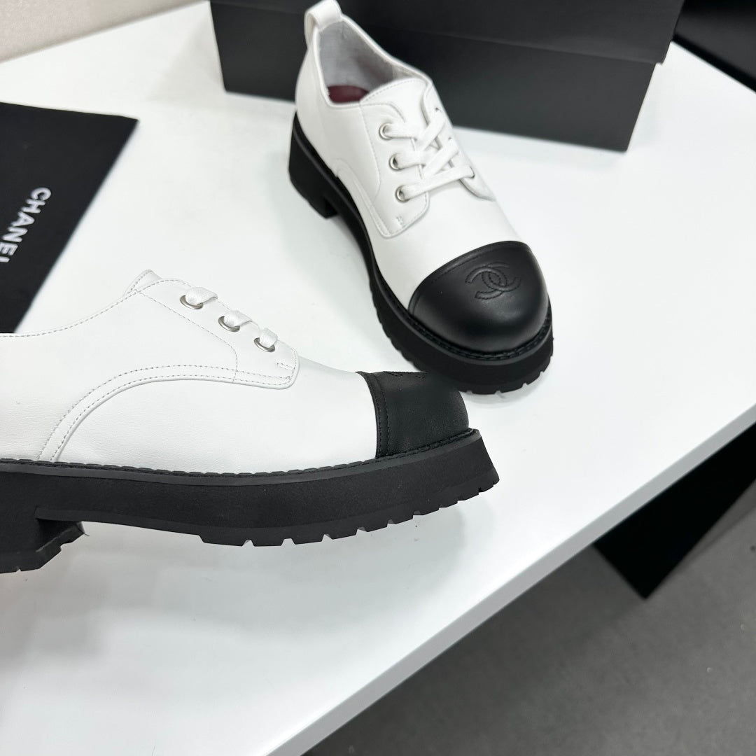 CC 26s Derby Loafer Black White Cowhide 925707