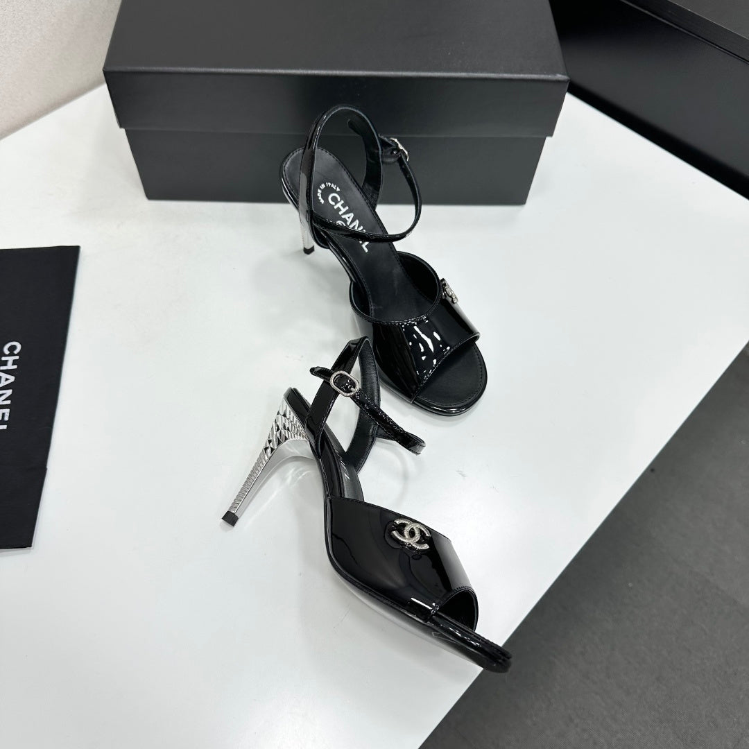 CC 26s Heeled Sandals Black Patent Leather 925714