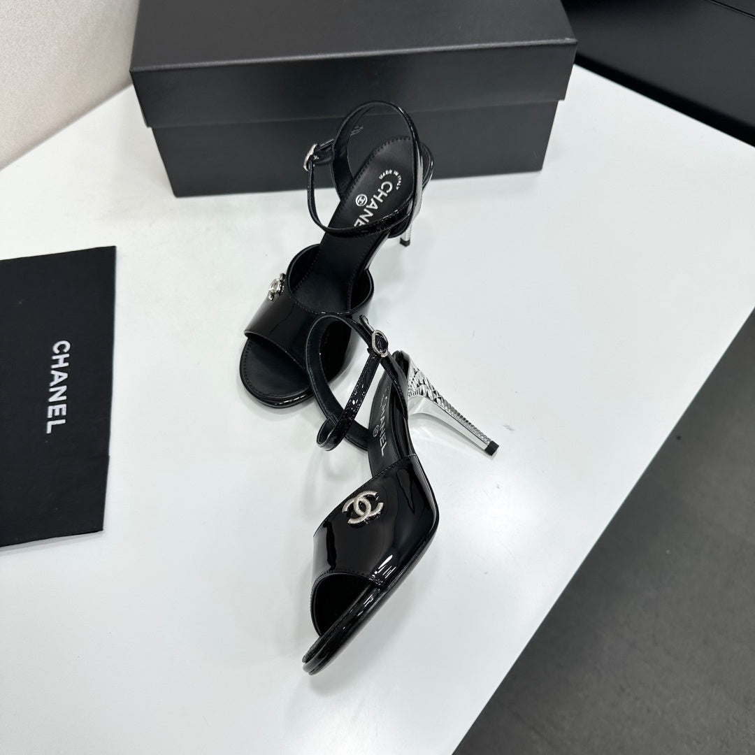CC 26s Heeled Sandals Black Patent Leather 925714