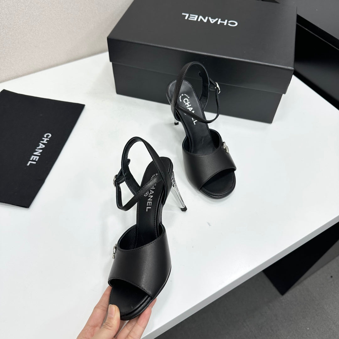 CC 26s Heeled Sandals Black Leather 925716