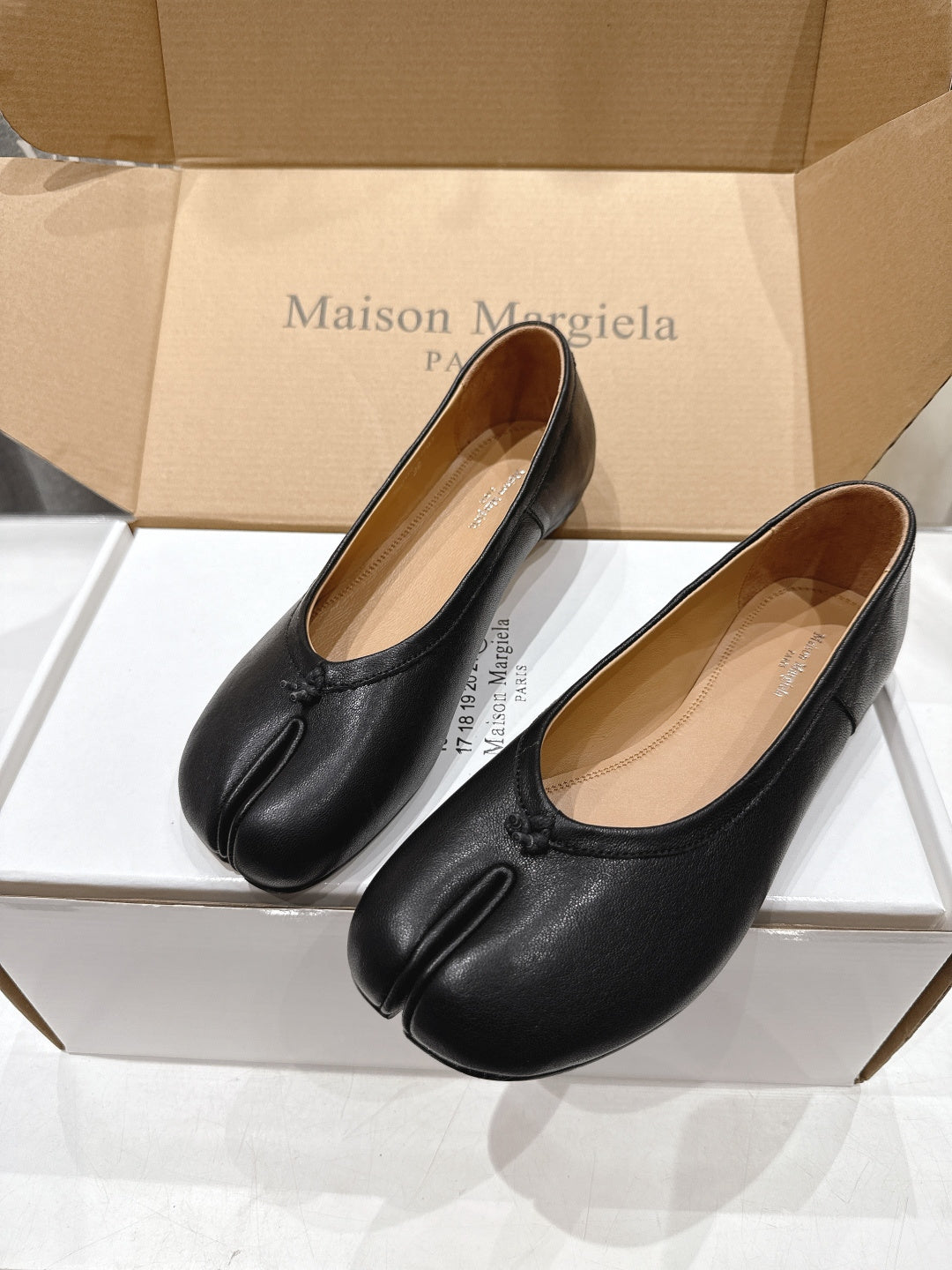 Maison Margiela Ballerina Shoes Black Leather