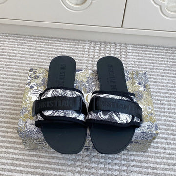CD 26s Flat Slippers Black White Canvas Rubber 648130
