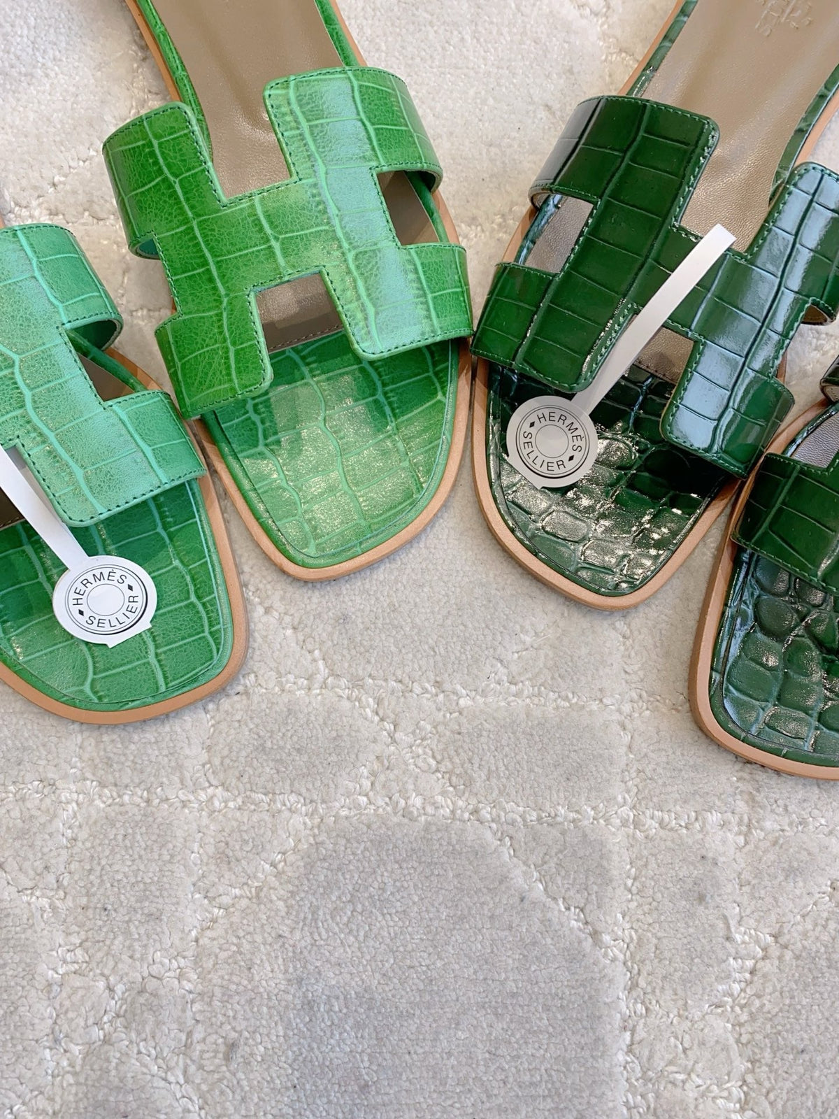 HM 26s Oran Sandal Green Alligator Embossed Leather 724323