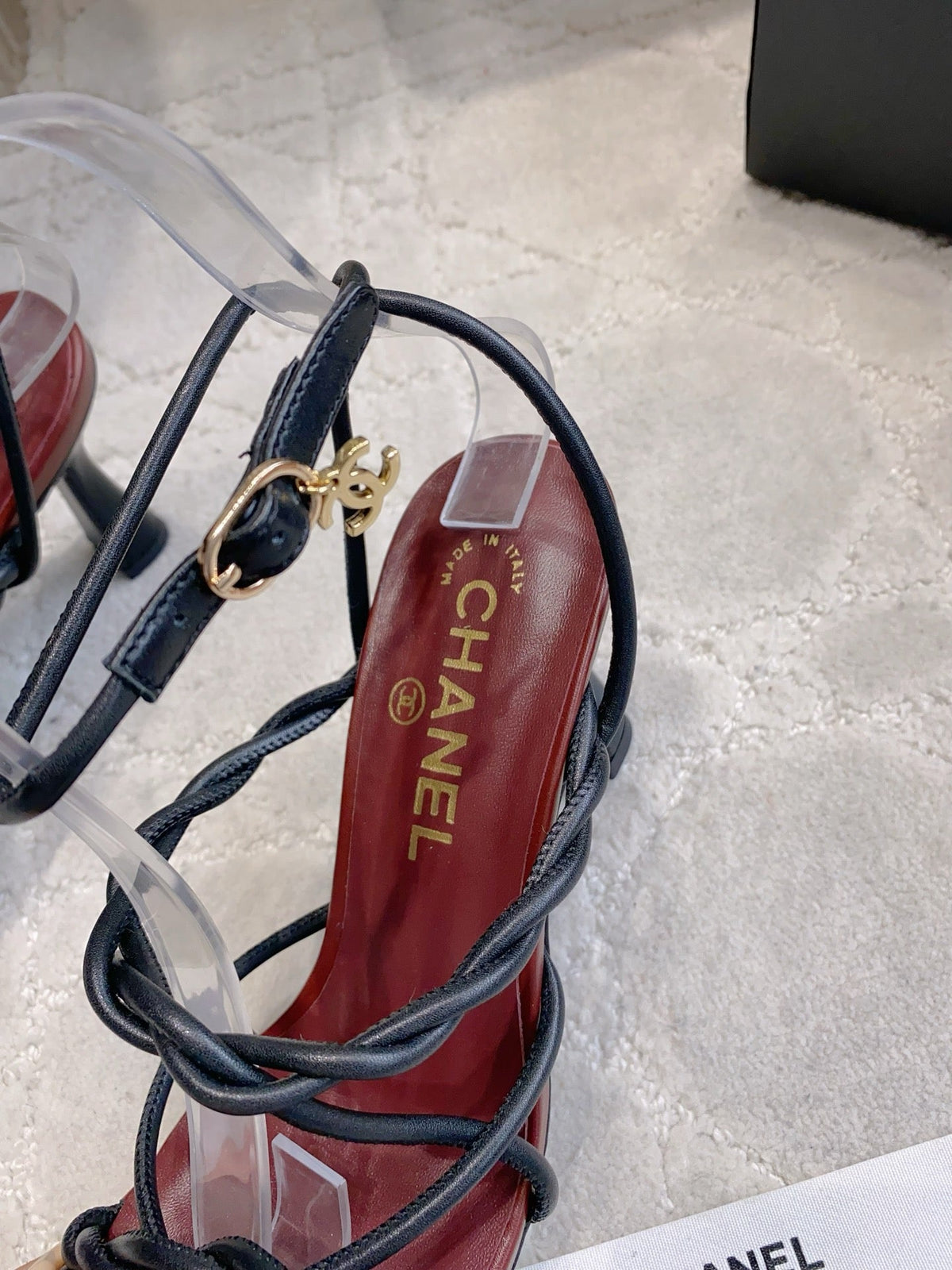 CC 26s Strappy Sandals 7.5cm Burgundy Black Sheepskin 723618