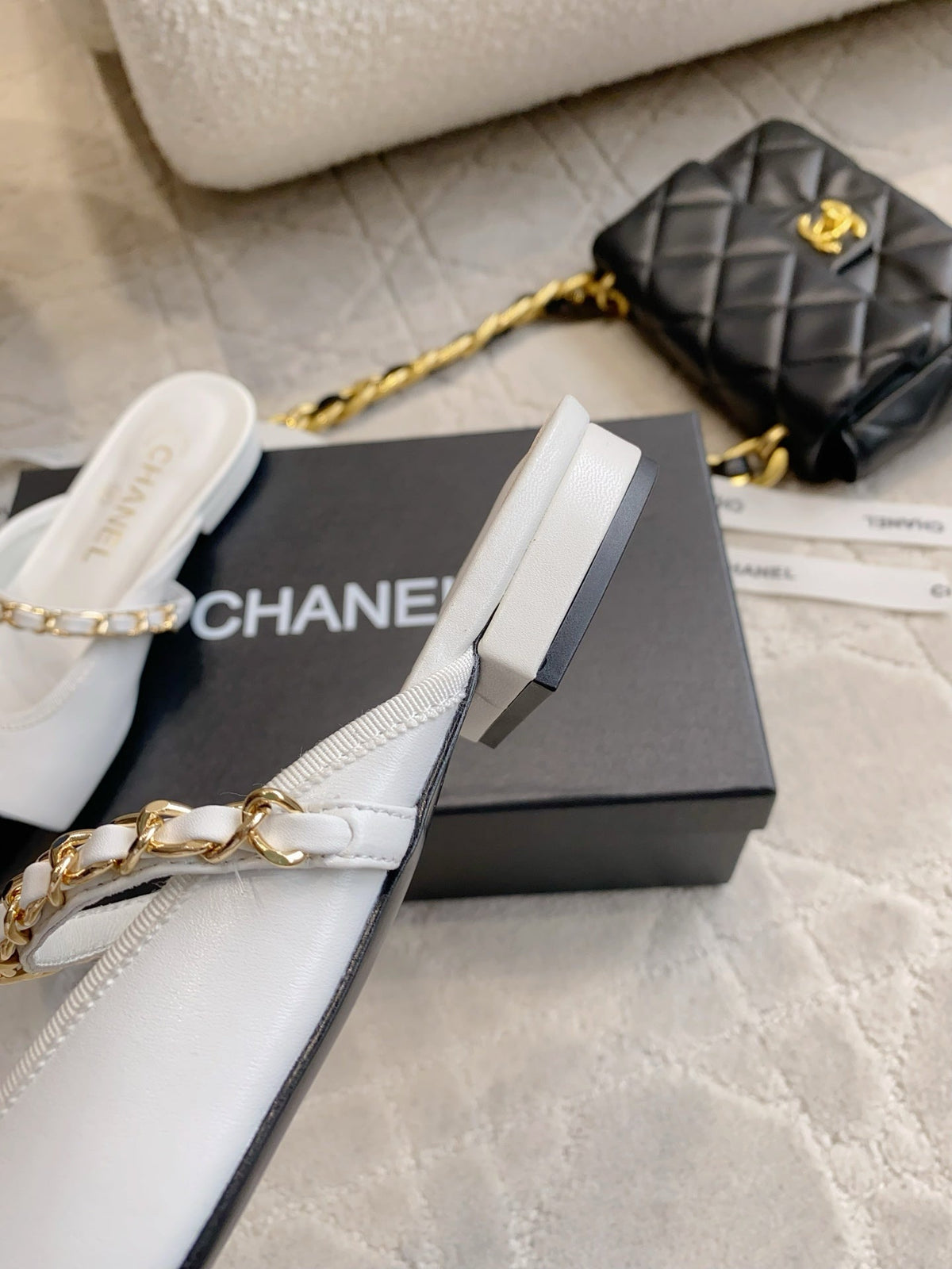CC 2026s Chain Flat Mules  Black White Leather 723678