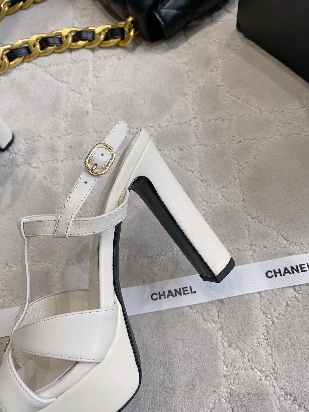 CC 26s Platform Stiletto Sandals 13cm White Sheepskin 723713