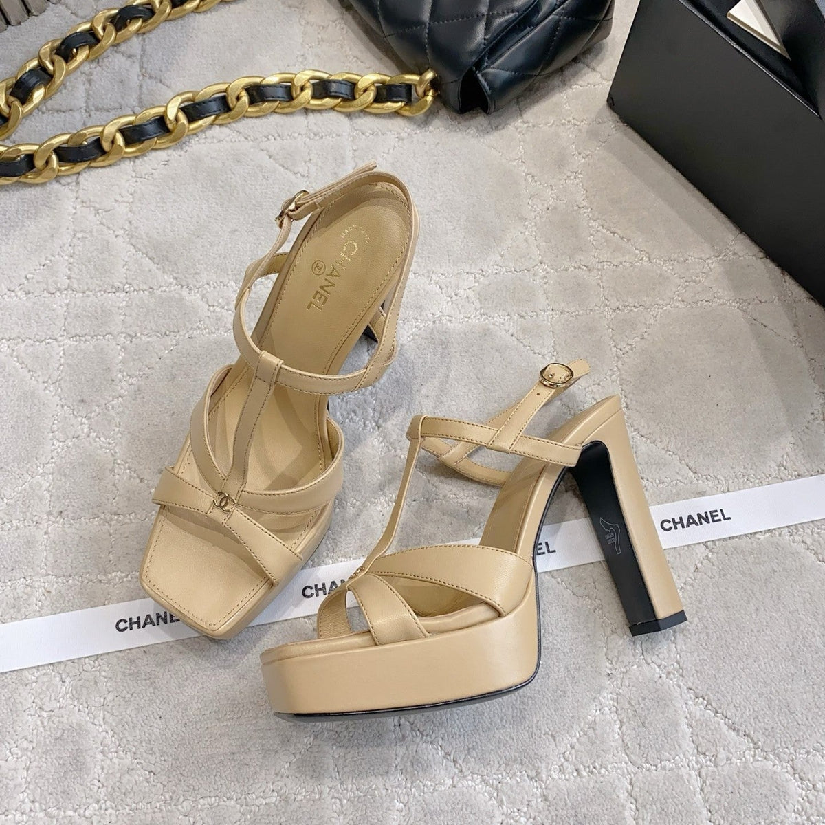 CC 26s Platform Stiletto Sandals 13cm Beige Sheepskin 723711
