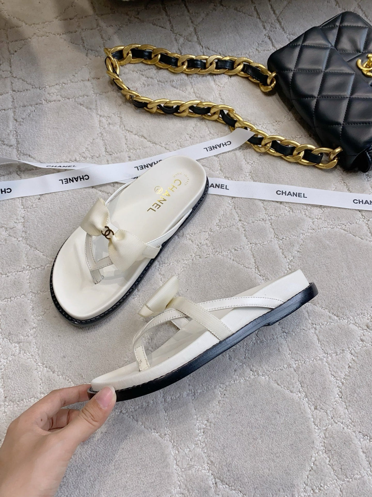 CC 26s Bow Thong Sandals White Lambskin 723724