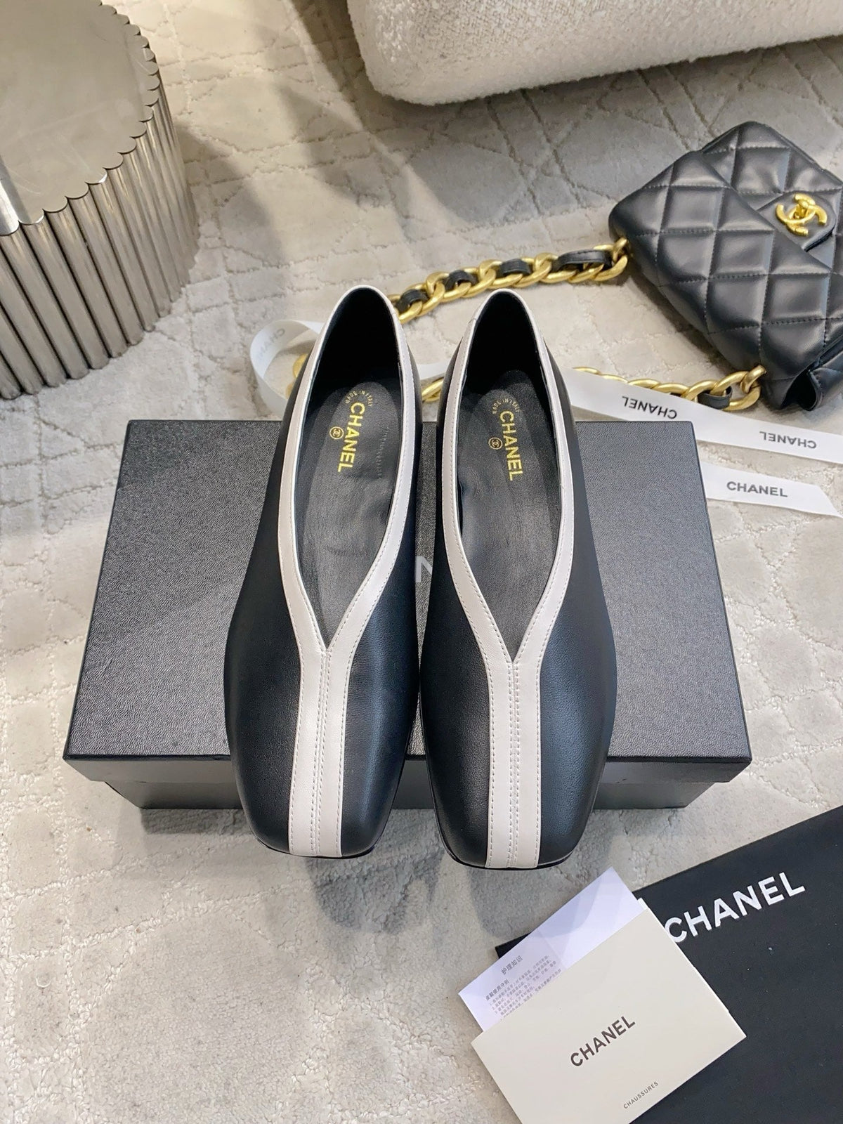 CC 26s Ballet Flat Matthieu Blazy Black Sheepskin 808126