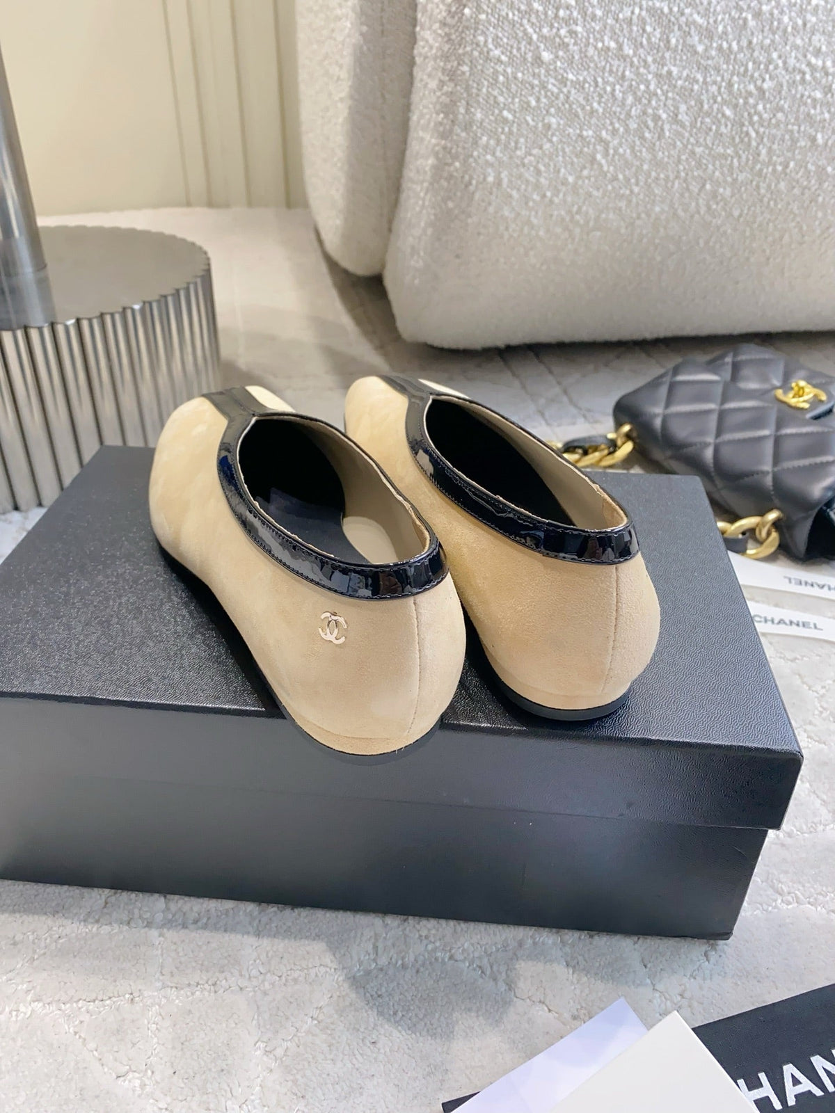 CC 26s Ballet Flat Matthieu Blazy Beige Suede 808129