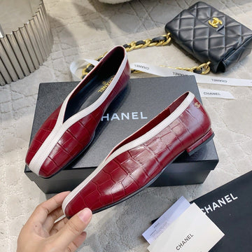 CC 26s Ballet Flat Matthieu Blazy Burugndy Embossed Sheepskin 808128