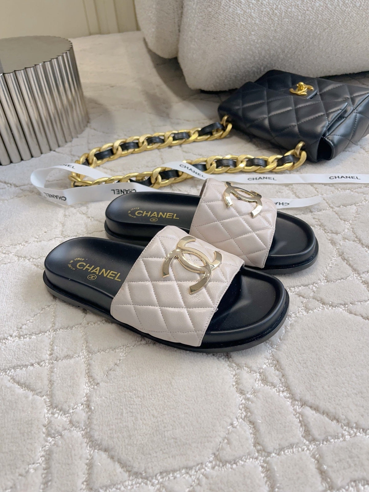 CC Logo Slide Black Light Taupe Quited Lambskin 723796