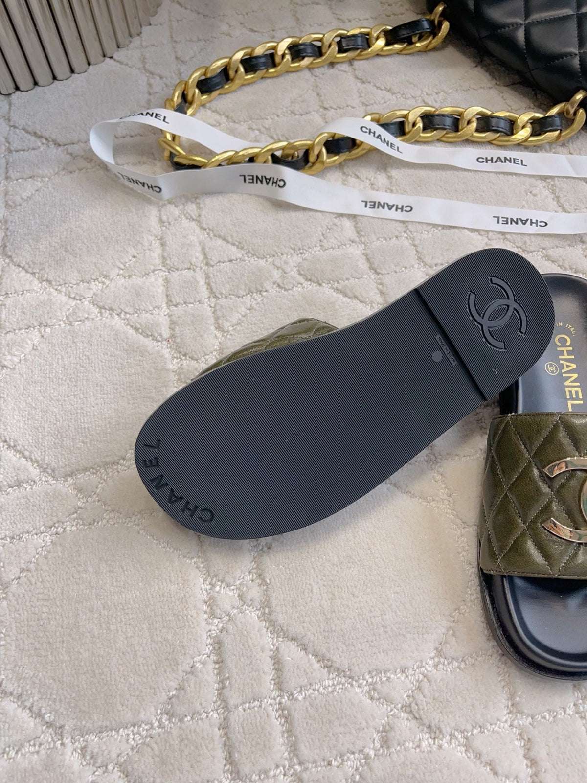 CC Logo Slide Black Olive Quited Lambskin 723795