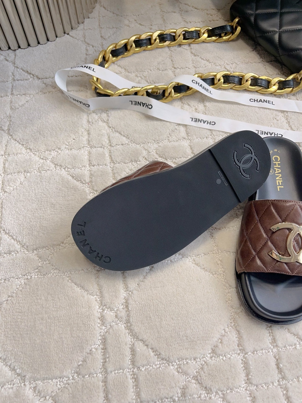 CC Logo Slide Black Brown Quited Lambskin 723794