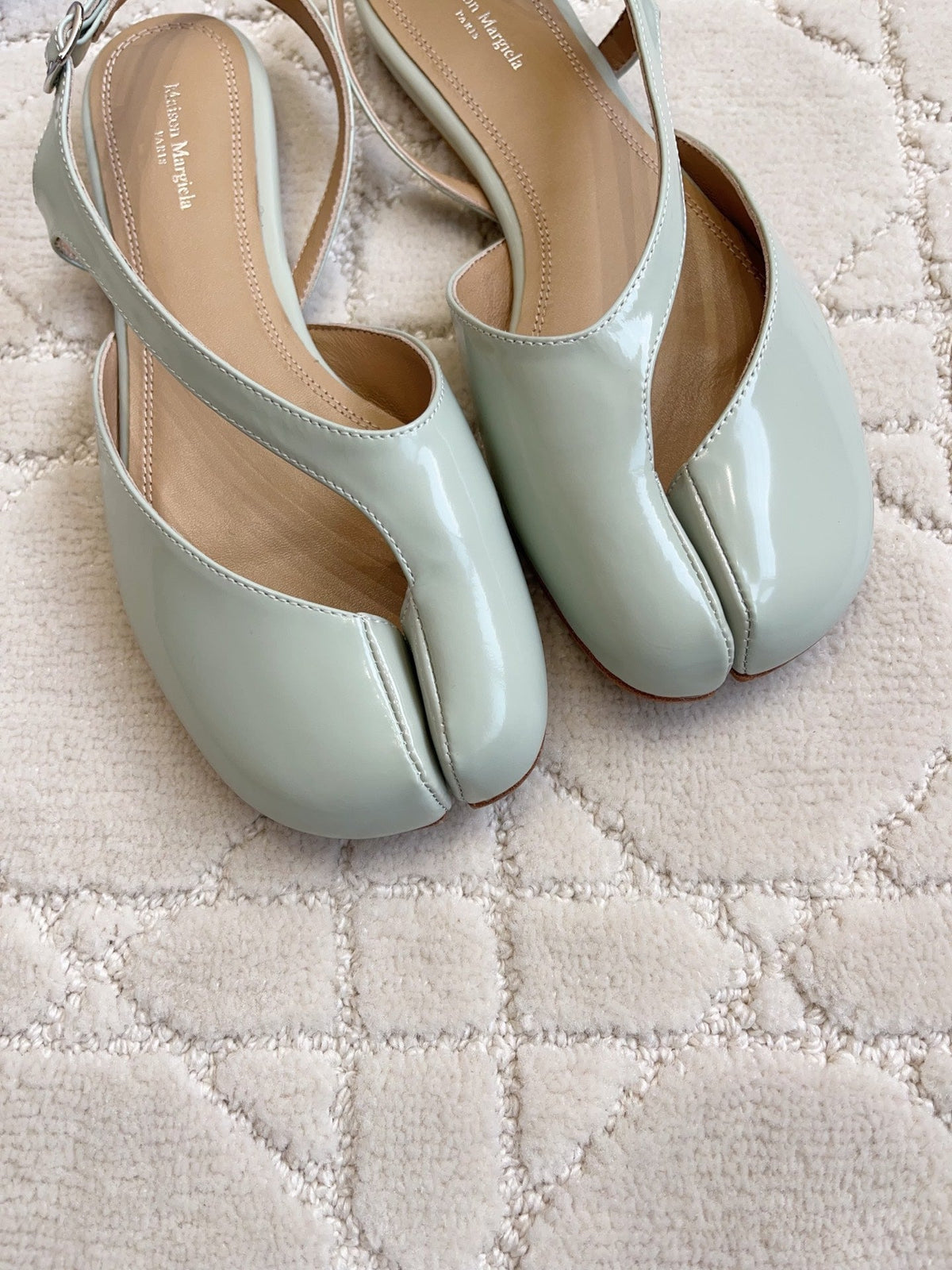 Maison Margiela Tabi Slingback Flat Pale Mint Patent Leather 808648