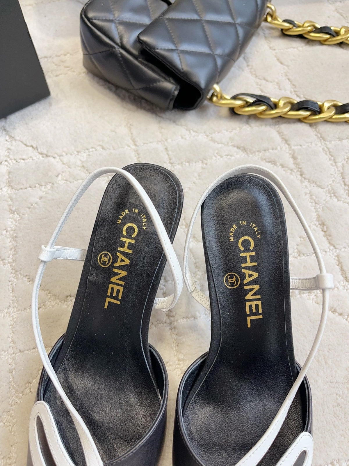 CC Métiers d'art 2026 Slingback 7.5cm Black Lambskin 808100