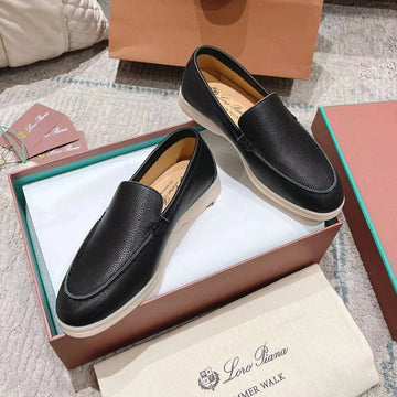 LP Summer Walk Black Grain Leather 664640