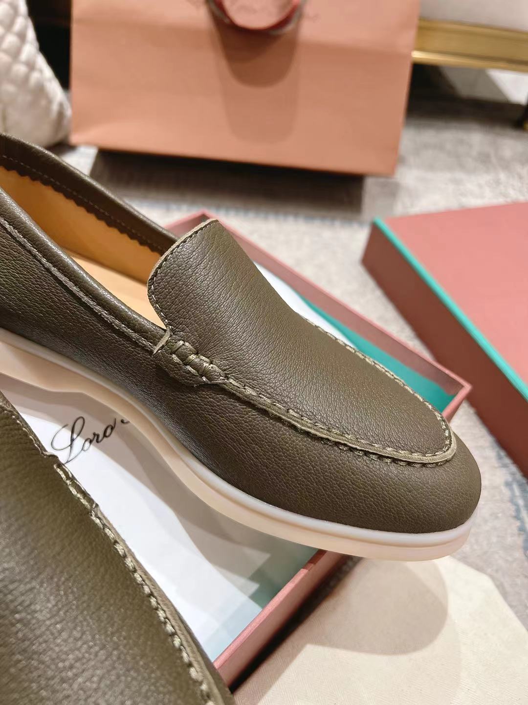 LP Summer Walk Etope Grain Leather 664626