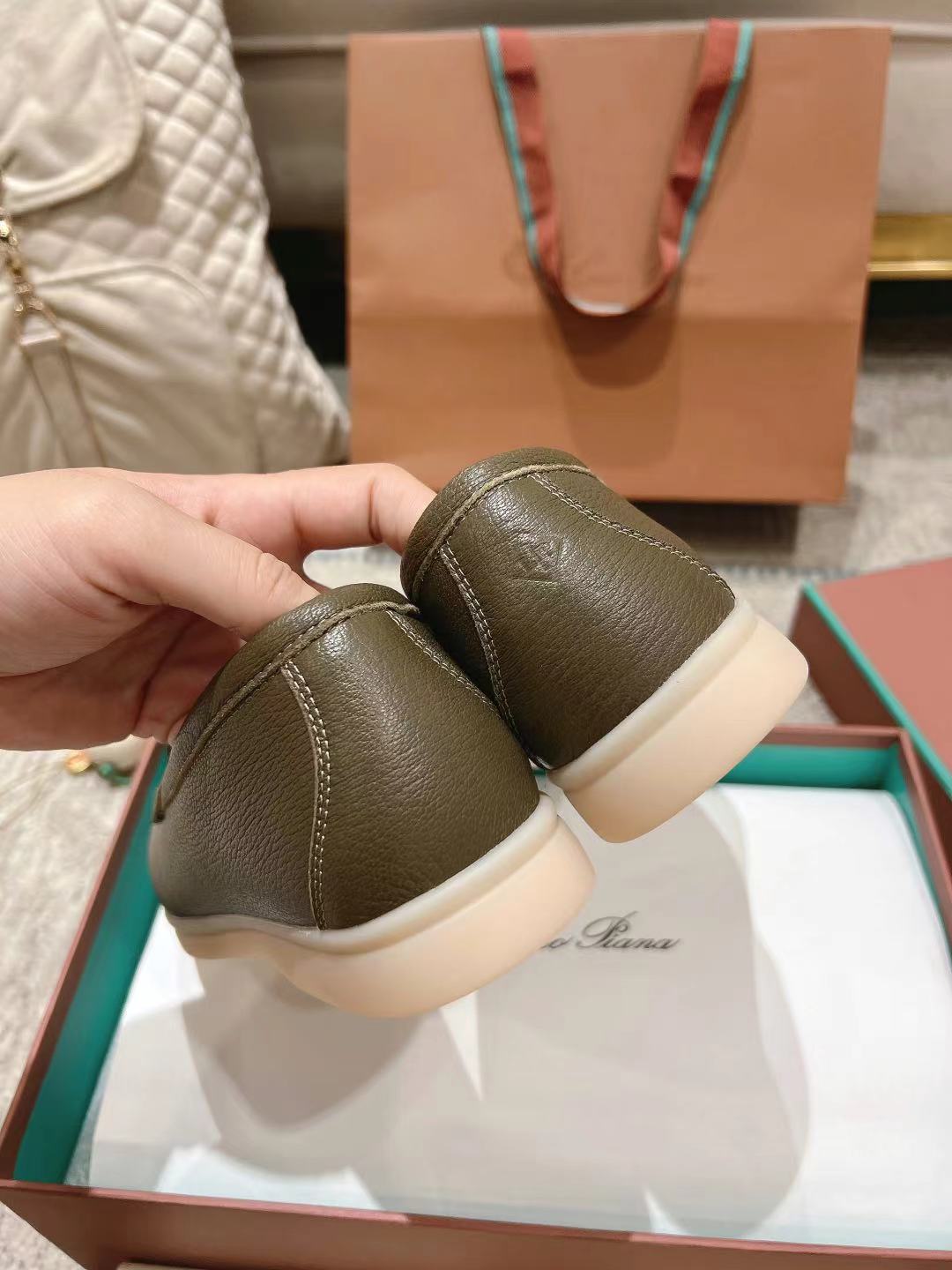 LP Summer Walk Etope Grain Leather 664626