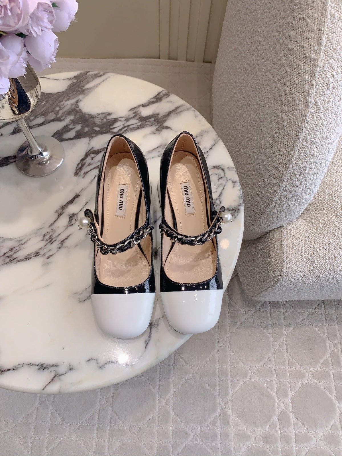 Miu Bicolor Cap-Toe Pump Black White Patent Leather 724260
