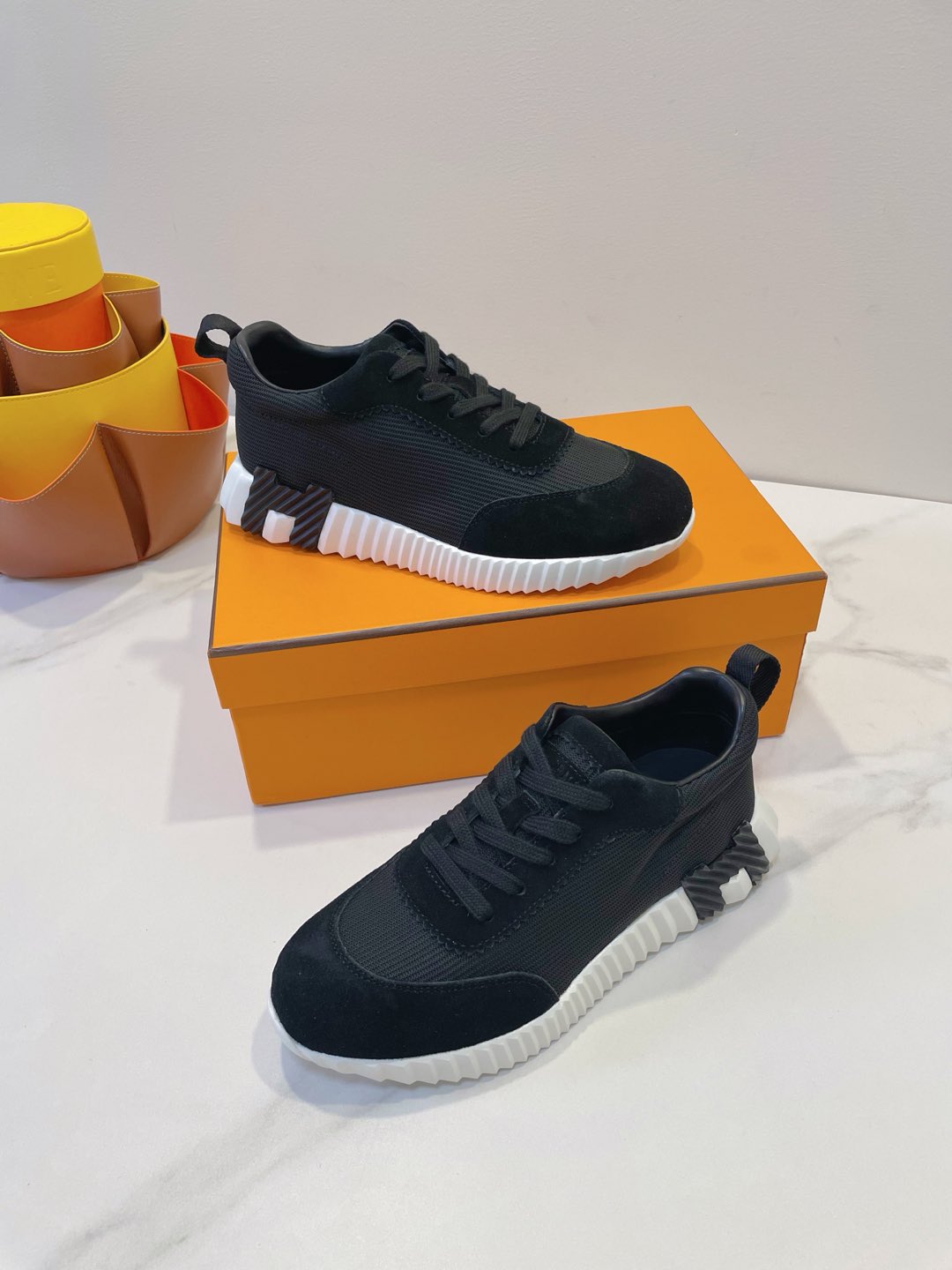 HM Bouncing sneaker Black mix White Fabric with Suede 212277