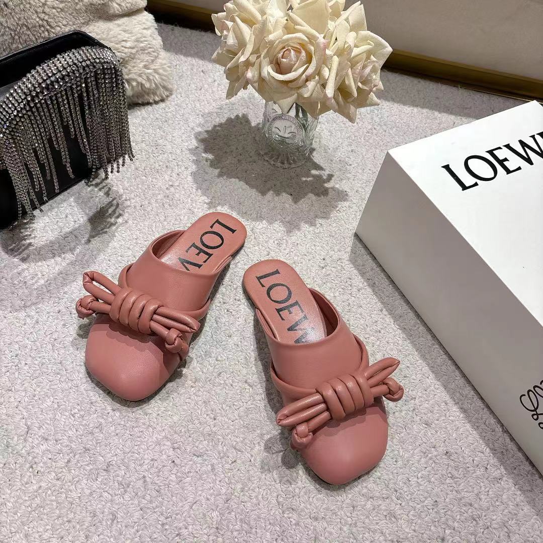 Loewe Flamenco Knot Mule Muted Pink Sheepskin 664824