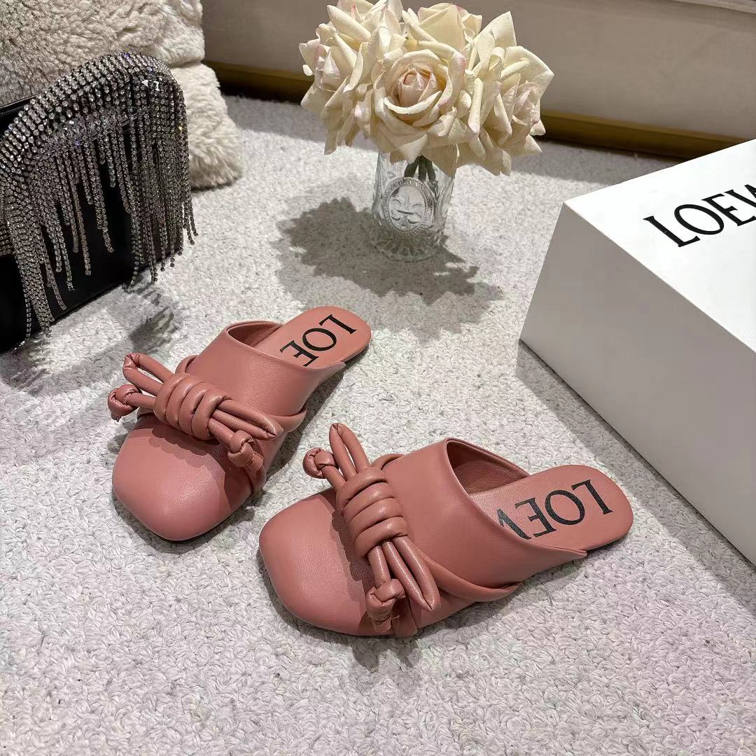 Loewe Flamenco Knot Mule Muted Pink Sheepskin 664824