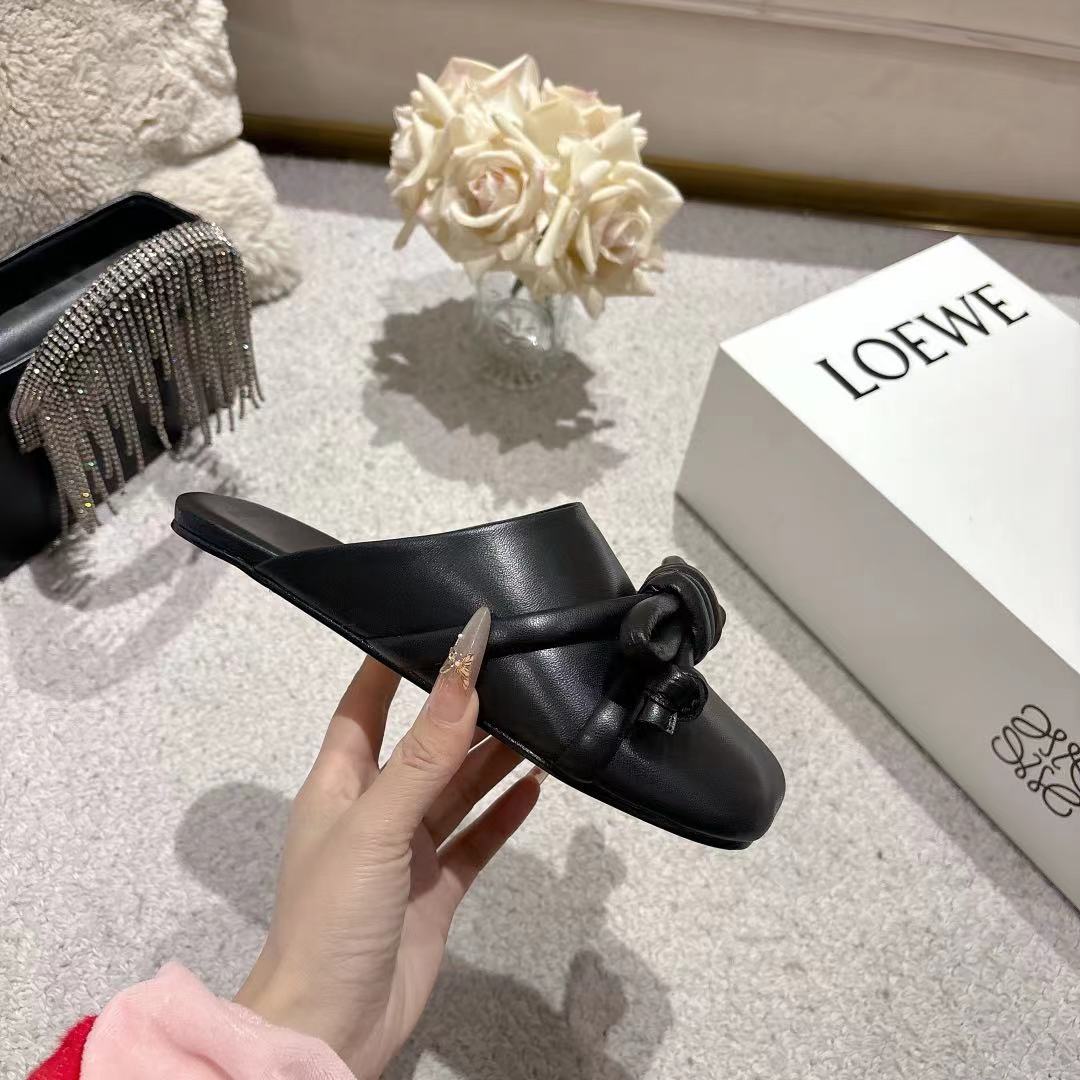 Loewe Flamenco Knot Mule Black Sheepskin 664825