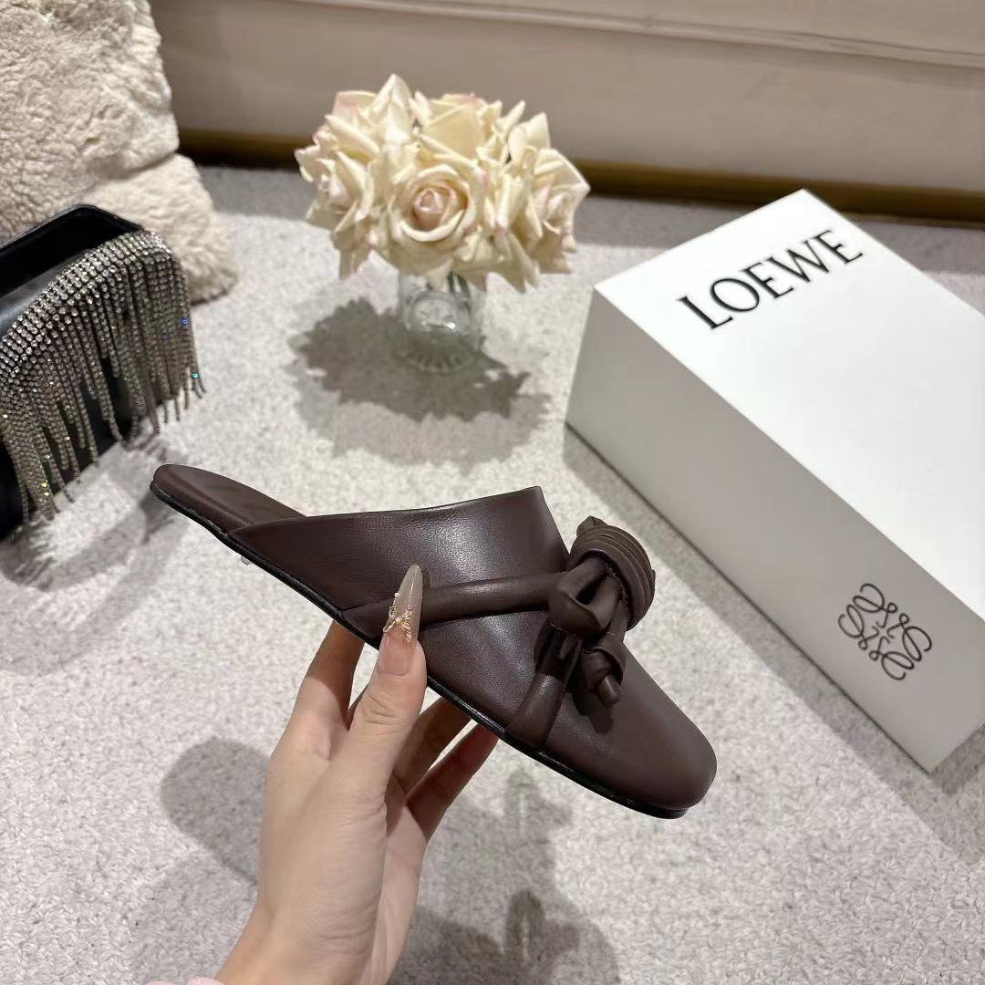 Loewe Flamenco Knot Mule Chocolate Sheepskin 664826