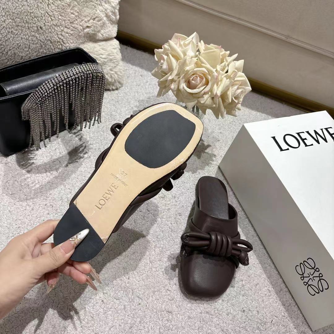 Loewe Flamenco Knot Mule Chocolate Sheepskin 664826