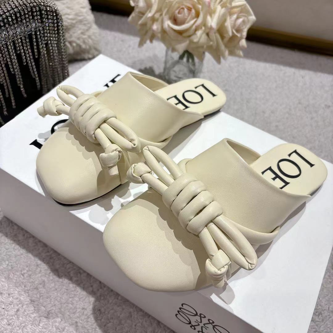 Loewe Flamenco Knot Mule Cream Sheepskin 664828
