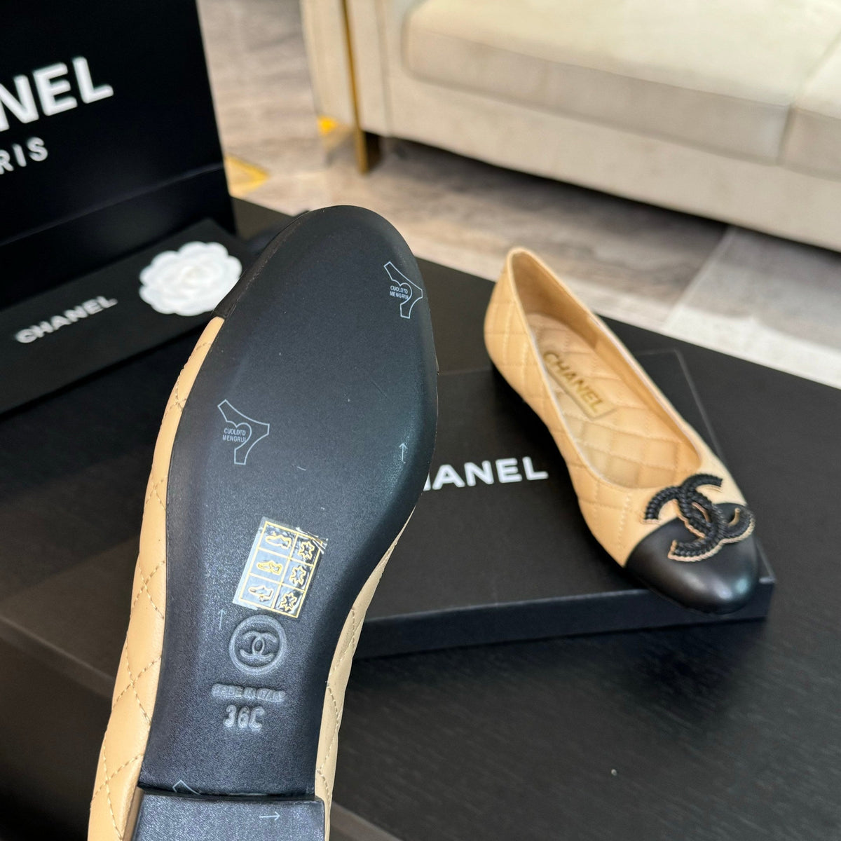 ballet flat beige quilted lambskin large black cc logo