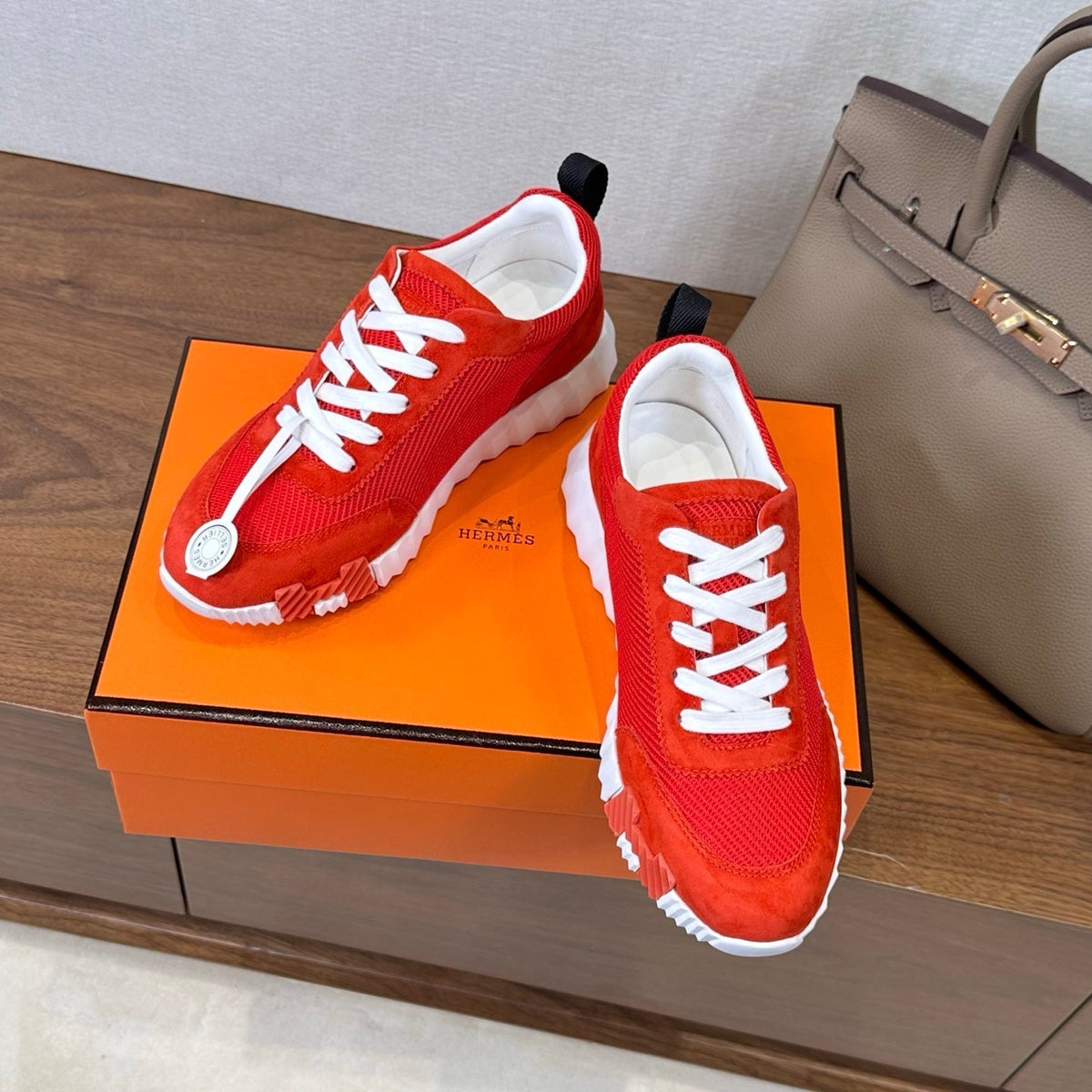 HM 26S Bouncing Sneaker In Red mix White Suede Mesh 543809