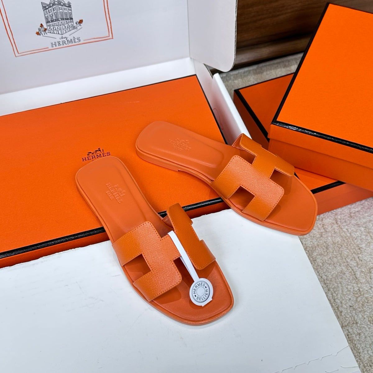 HM Oran Sandal Orange Espom Sheepskin 802478
