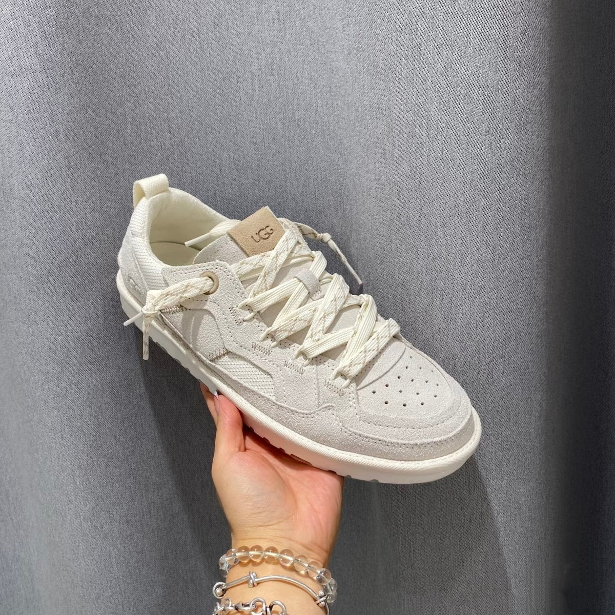 UGG Minimel Casual Sneakers Light Grey Suede Mesh