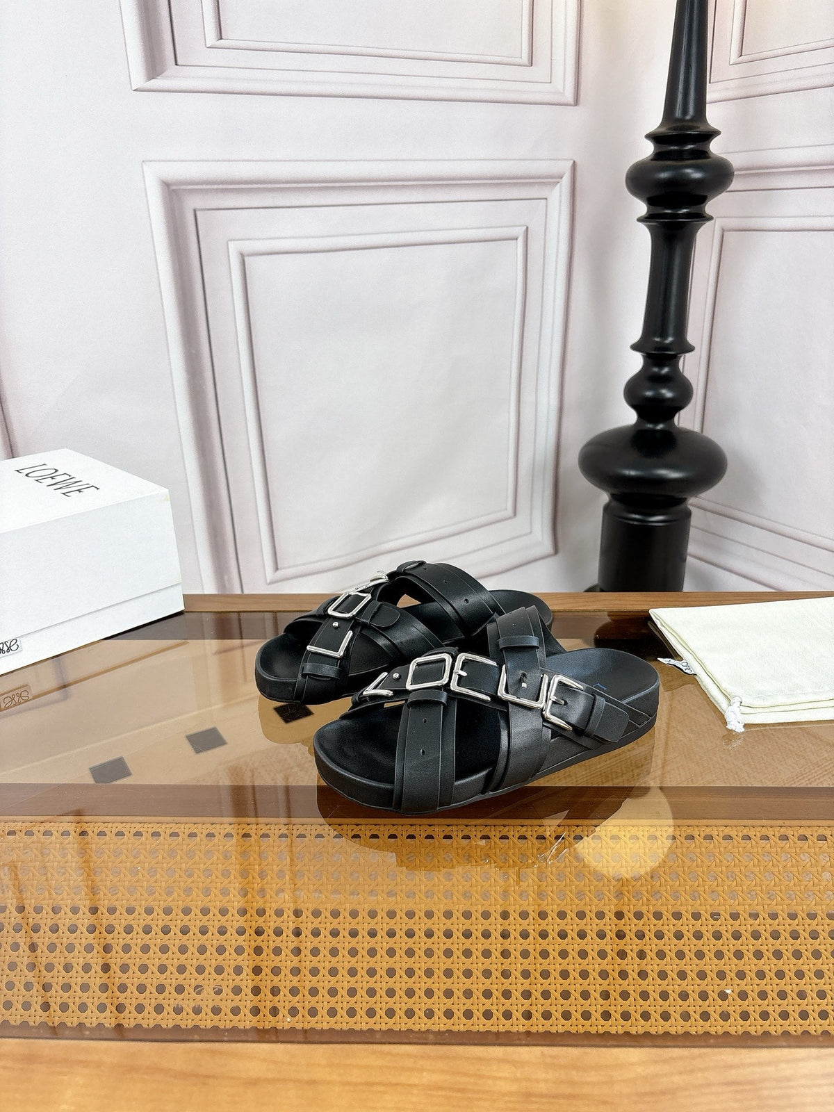 Loewe 26s Type Fussbett Sandal Black Leather 931978