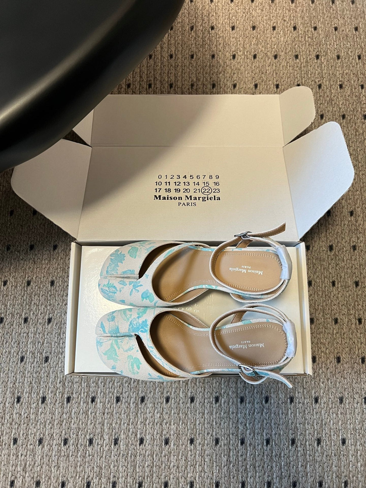 Maison Margiela Tabi Ballet Flat Blue Floral Print Suede 803541