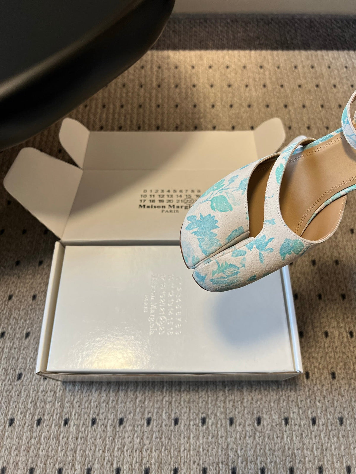 Maison Margiela Tabi Ballet Flat Blue Floral Print Suede 803541
