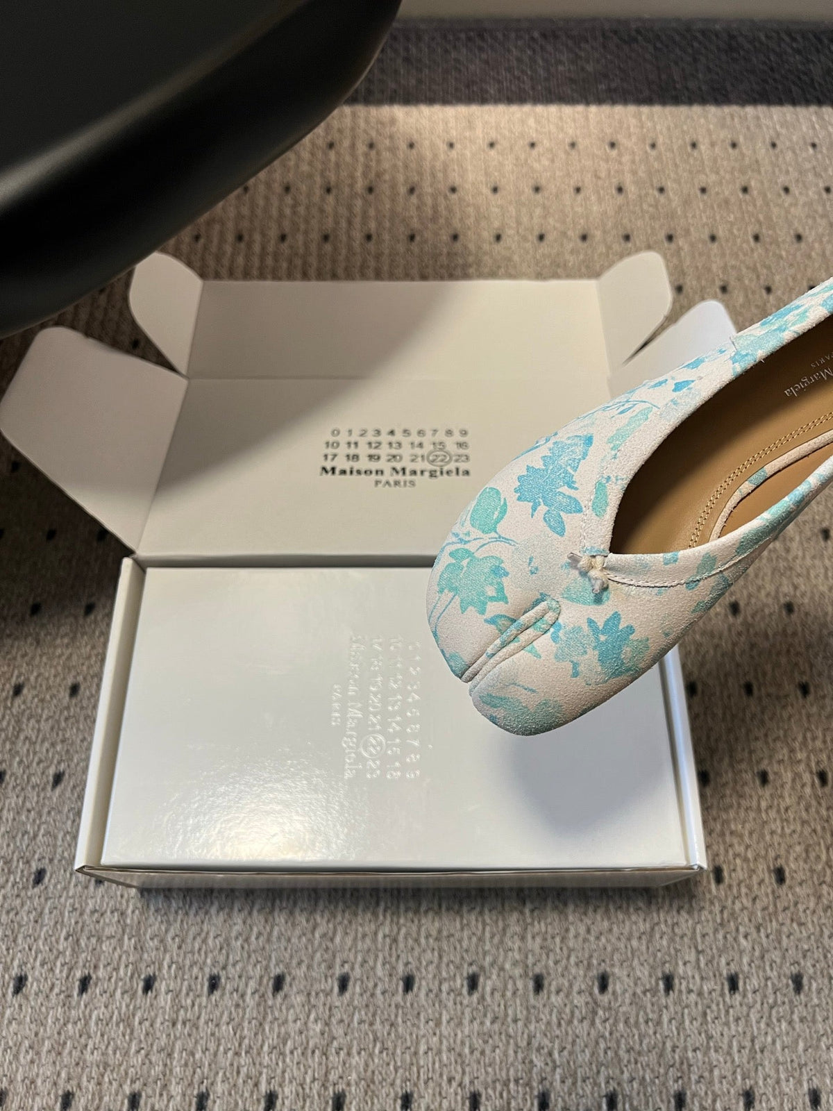 Maison Margiela Tabi Ballet Flat Blue Floral Print Suede 803541