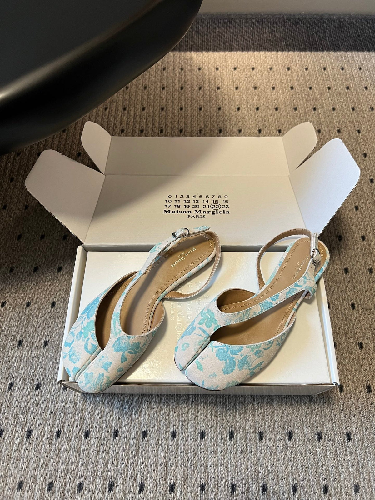Maison Margiela Tabi Slingback Blue Floral Print Suede 803542