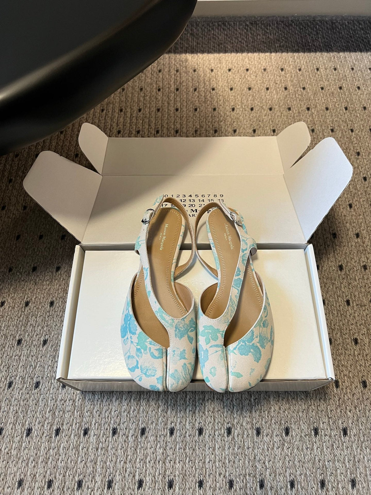 Maison Margiela Tabi Slingback Blue Floral Print Suede 803542