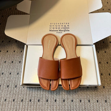 Maison Margiela Tabi Flat Mule Brown Sheepskin 803751